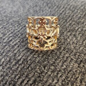 Paparazzi Guru Garden Gold Ring